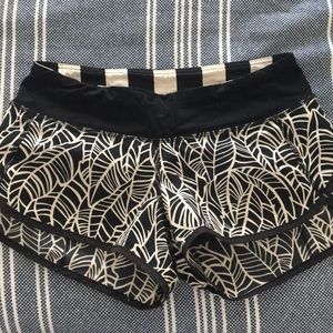Lululemon Speed Up Short Size 4